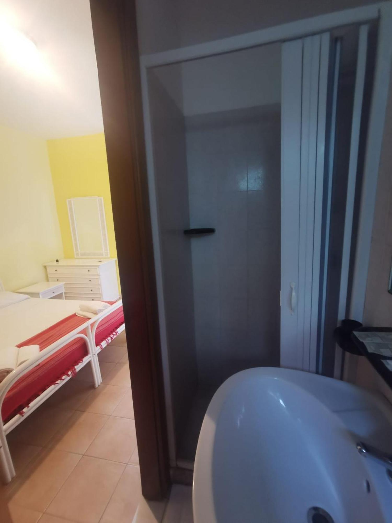 Affittacamere Ambra Marinella di Sarzana Luaran gambar